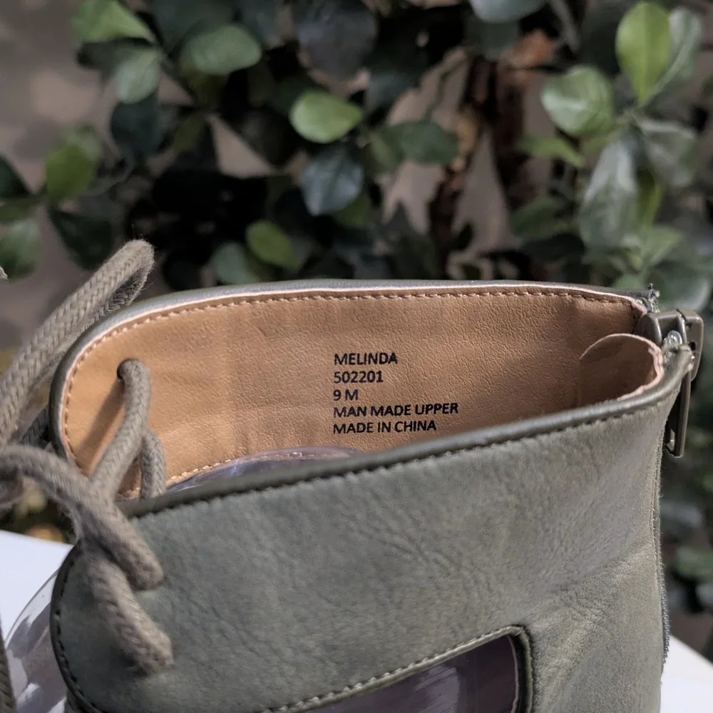 ❤️MUST GO❤️Sugar Olive Green Block Heel Sandals EUC - Picture 6 of 9